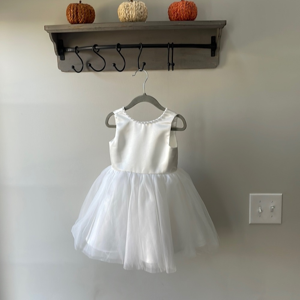 FLOWER GIRL DRESSES